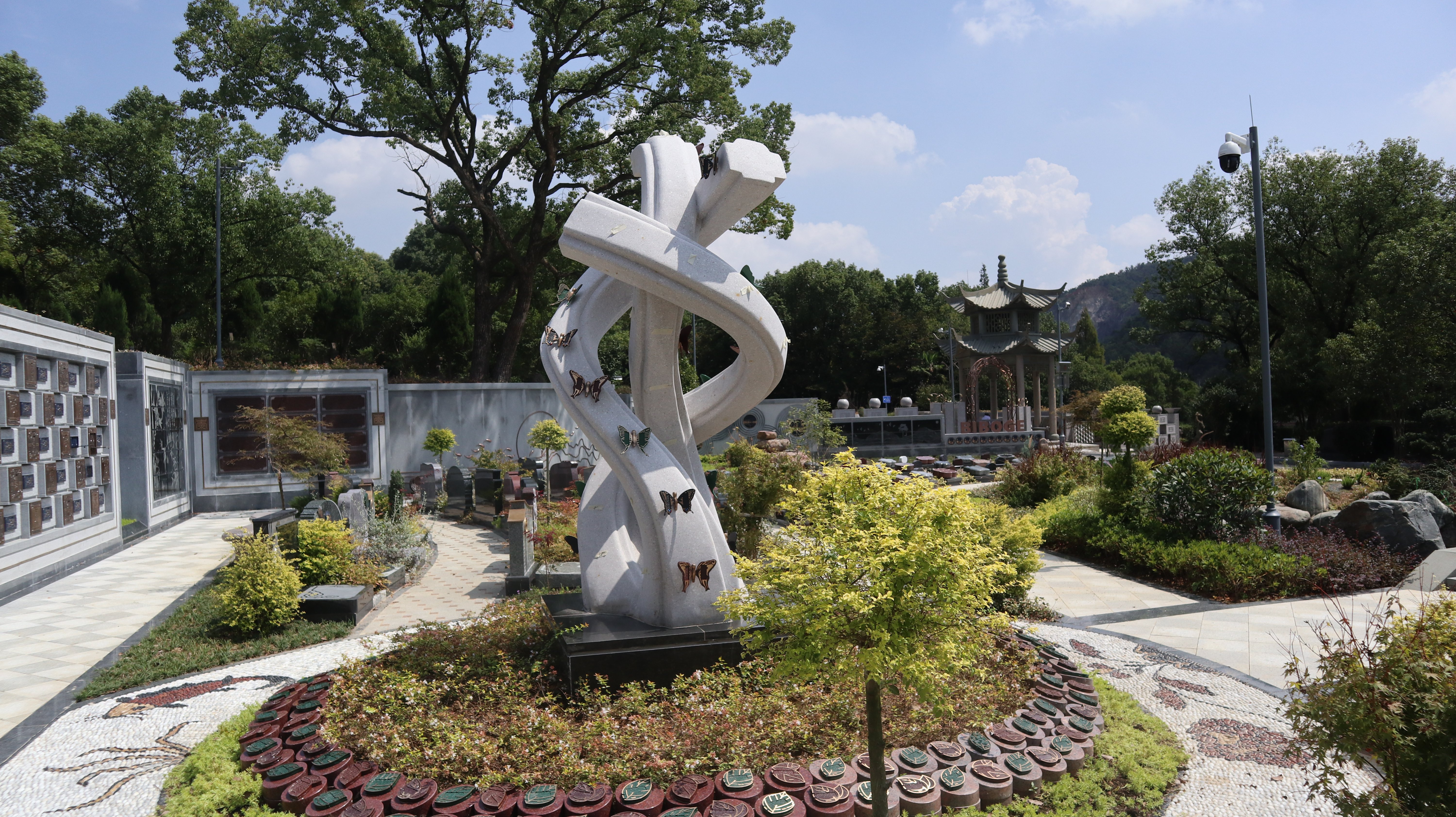 BC贷以”微刷新”引领老旧墓园走向绿色生态未来