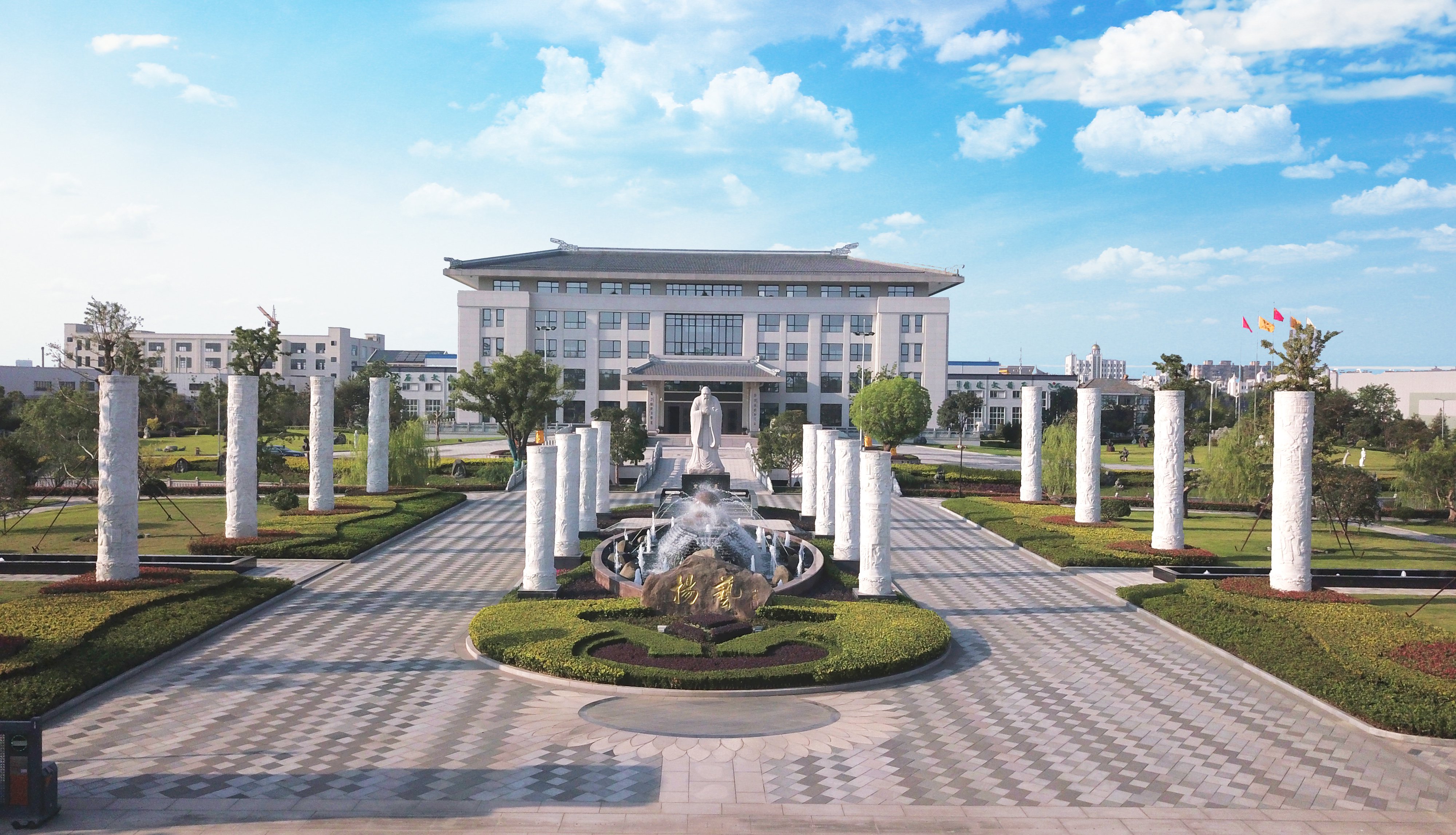 BC贷招聘|好岗位，，，，，，，职等你来！(工程预算员、营业代表)