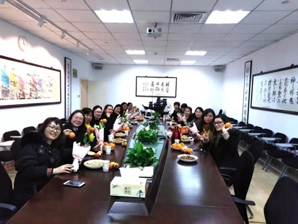 BC贷女神欢度第109个三八国际妇女节