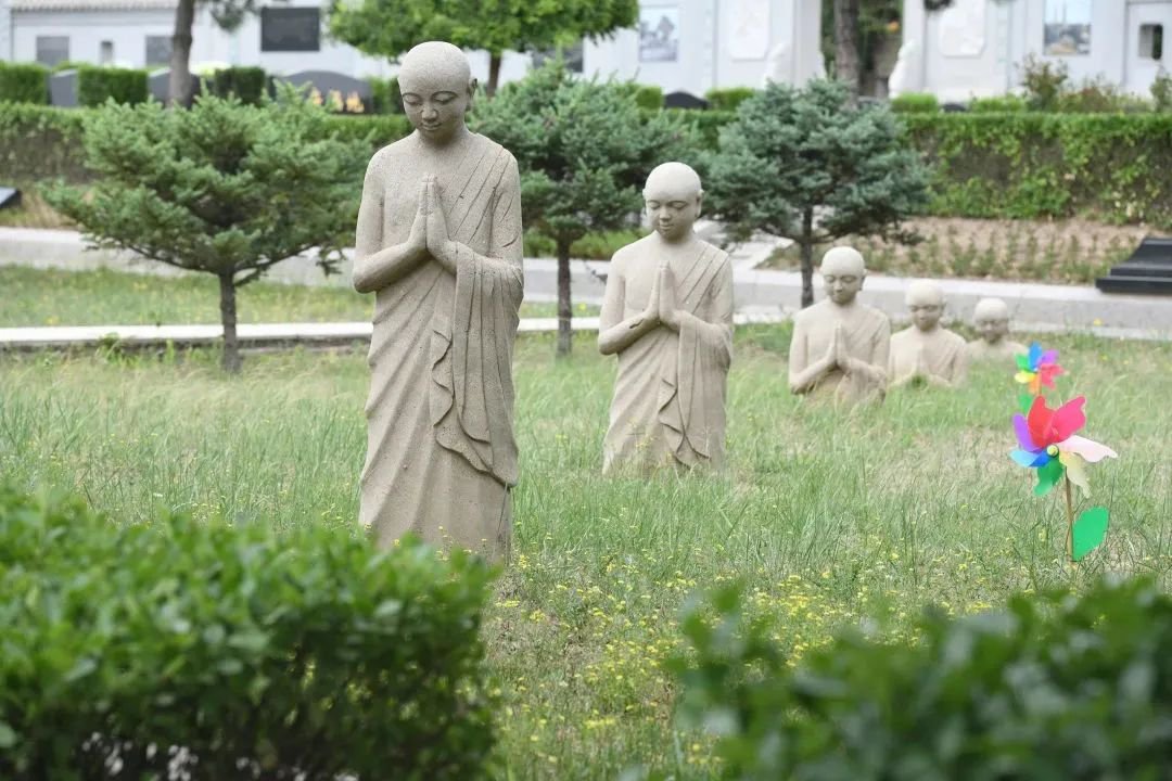 寒衣节将至，，，，请文明祭祀寄悲哀！